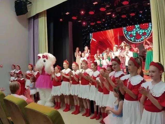 Под крылом аиста