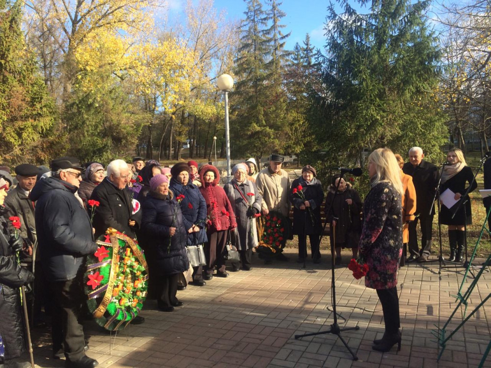 Возложение венков в День памяти жертв политических репрессий. 30 октября 2019